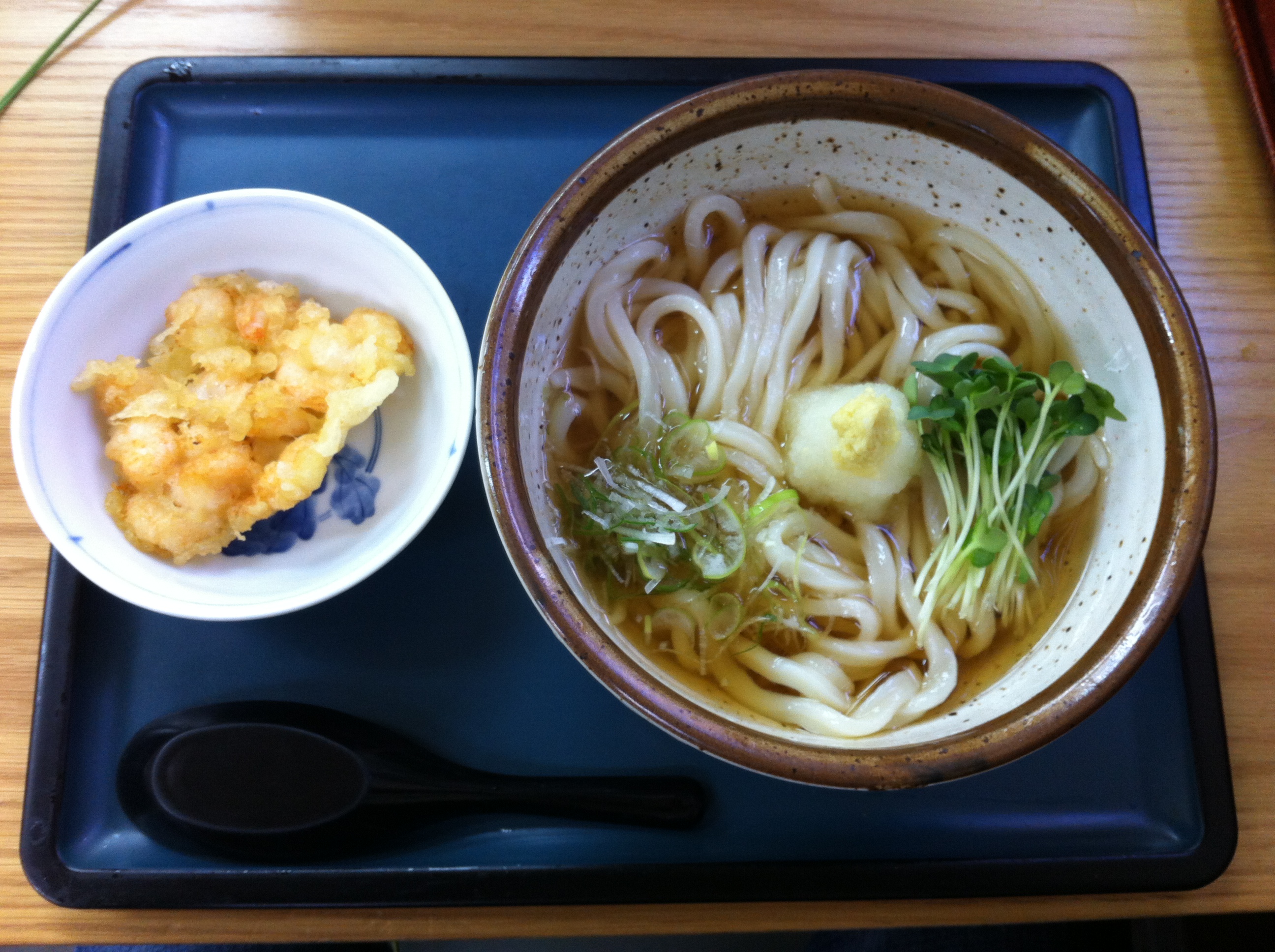 シトロエンに乗って、出掛けよう「四つ木製麺所」