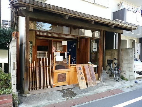 蒲田の路地裏で。