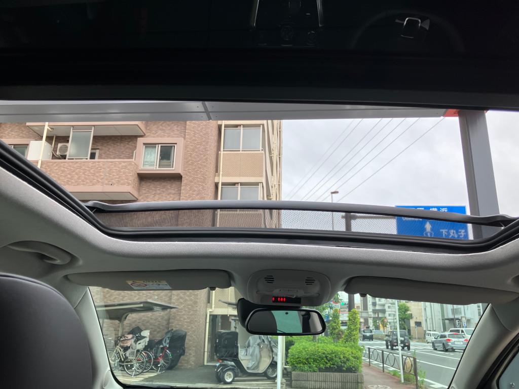 最後のカーキグレーです！